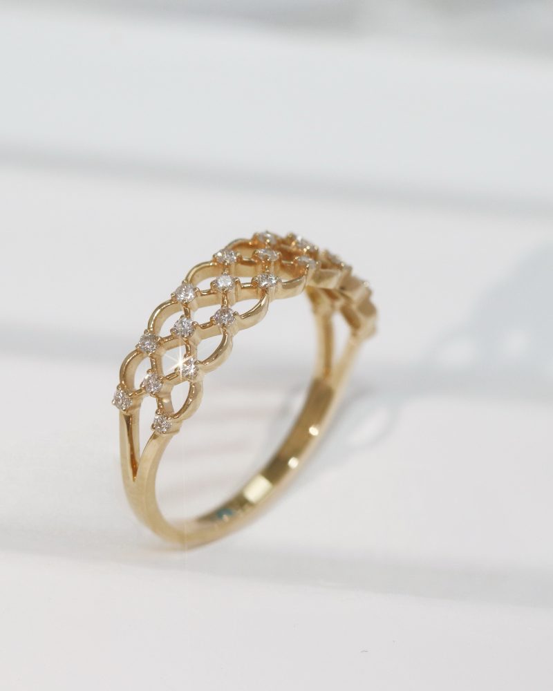 Lace Diamond Ring