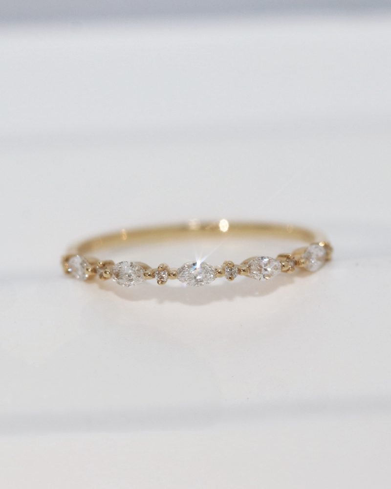 Marquise & Round Diamond Ring