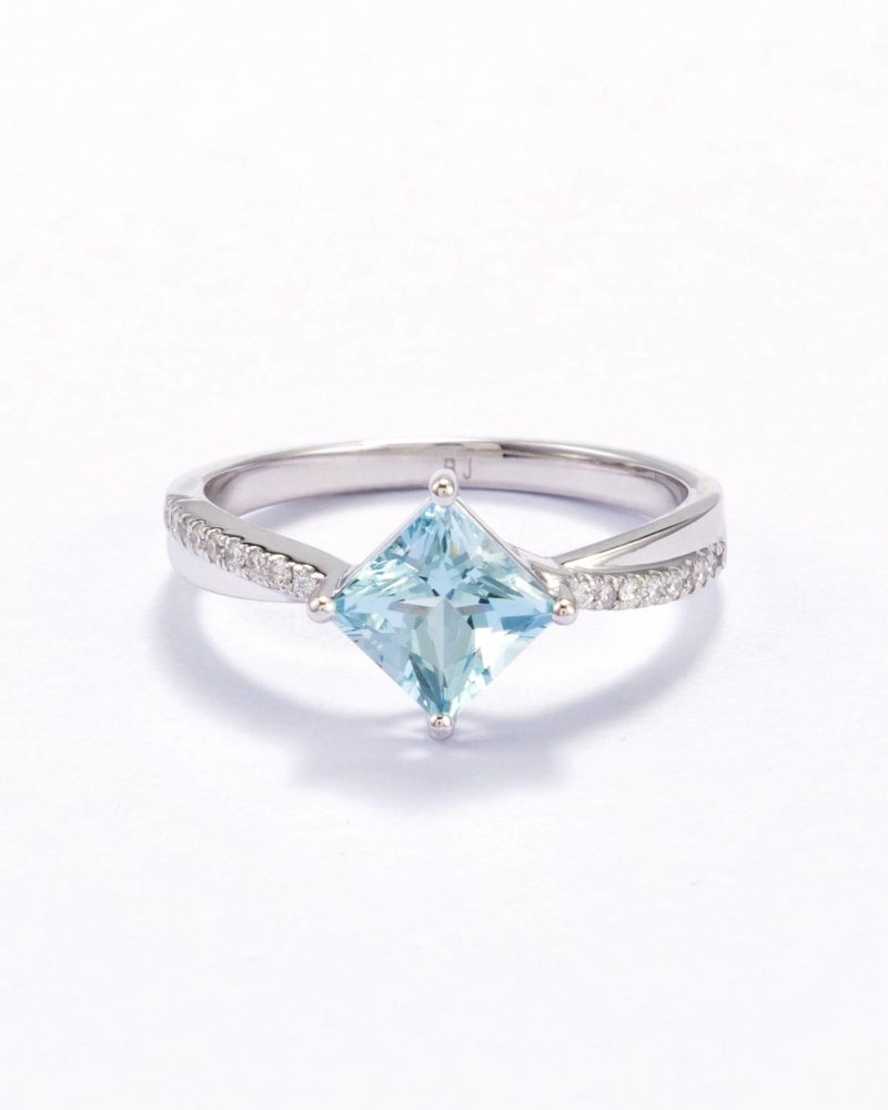 Princess Cut Aquamarine Diamond Ring
