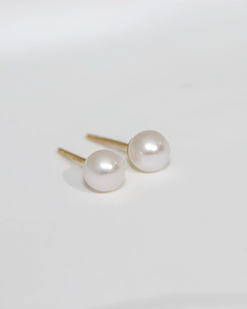 Freshwater Pearl Studs Earrings 5.0 - 5.5mm