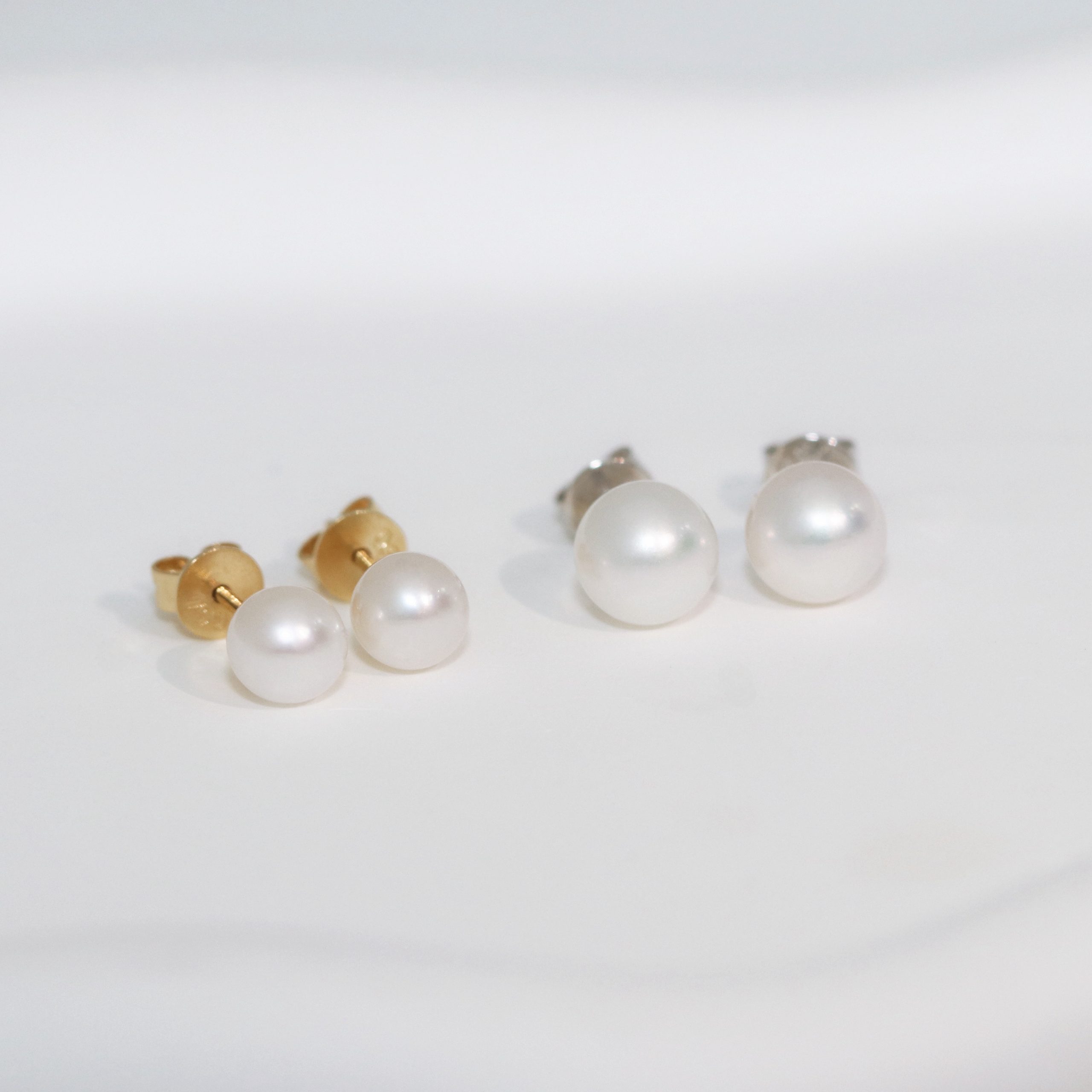 Freshwater Pearl Studs Earrings 5.0 - 5.5mm - Image 3
