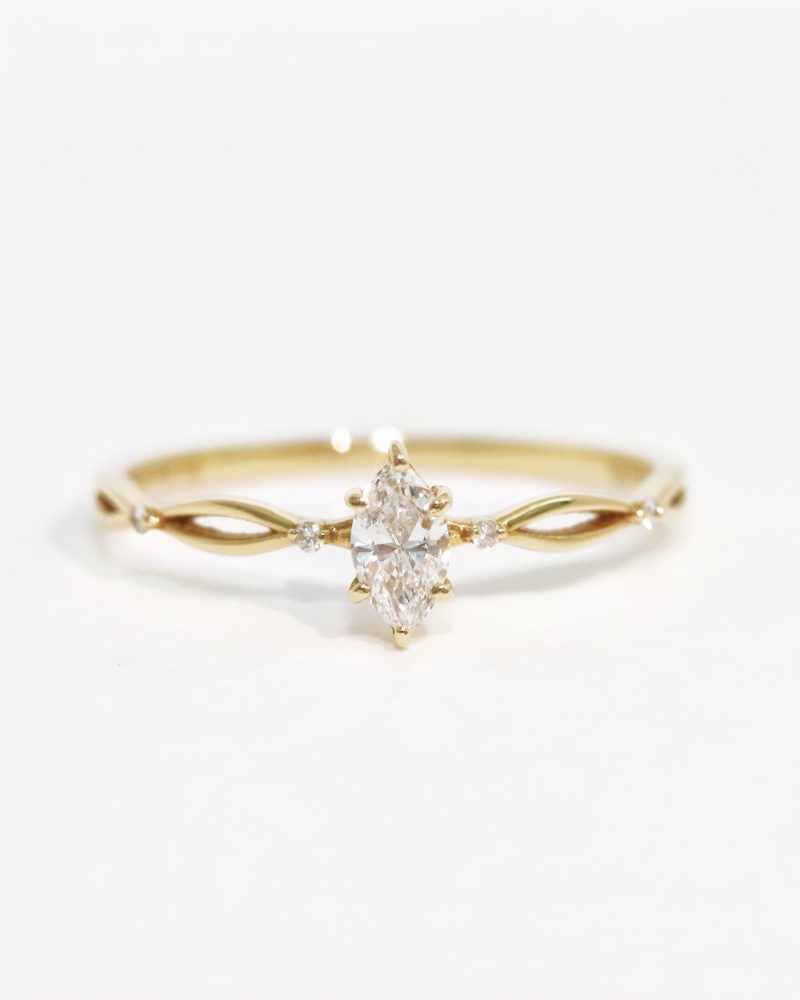 Twist Marquise Diamond Ring